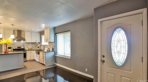 1825 Diana Ave, Anaheim CA  92805-5422 exterior