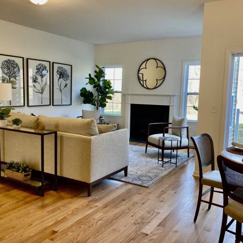 282 Hudson View Ter, Hyde Park, NY 12538-3550