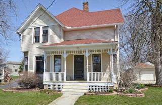 400 State St, Hartford WI  53027-1038 exterior