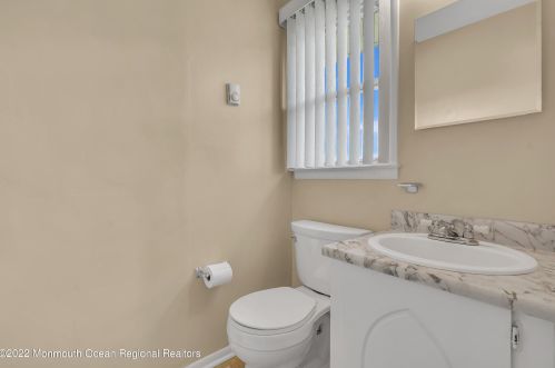 2 Campion Ct, Bricktown NJ  08724-1909 exterior