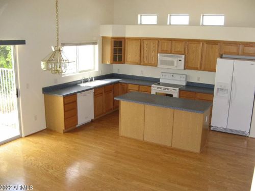 2007 Amber Ln, Gilbert, AZ 85296-2110