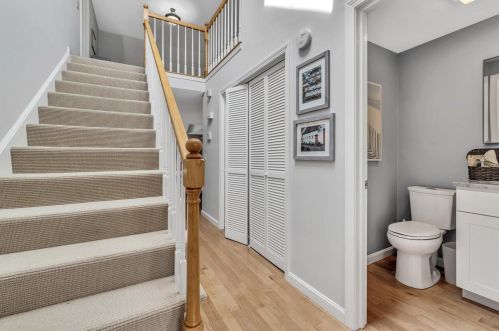 51 Portside Dr, Mashpee MA 02649-2851 exterior