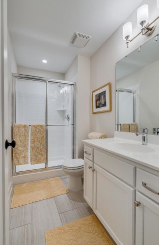 3917 Ewing Ave, Minneapolis MN 55410-1053 exterior