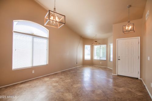 56 Corriente Ct, San Tan Valley, AZ 85143-4846