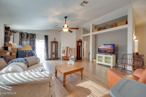 24614 37th Ln, Glendale AZ  85310-3368 exterior