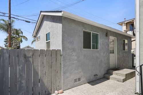 4576 32 St, San Diego CA  92116-4414 exterior