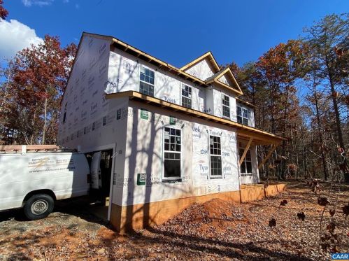 670 Pinehurst Dr, Gordonsville, VA 22942-7351