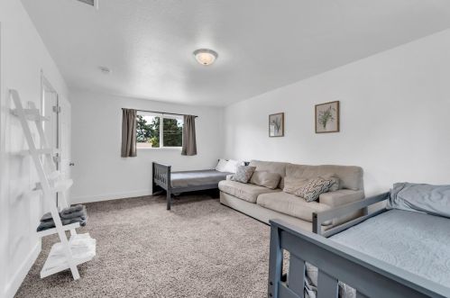 740 K St, Rio Linda CA  95673-3446 exterior