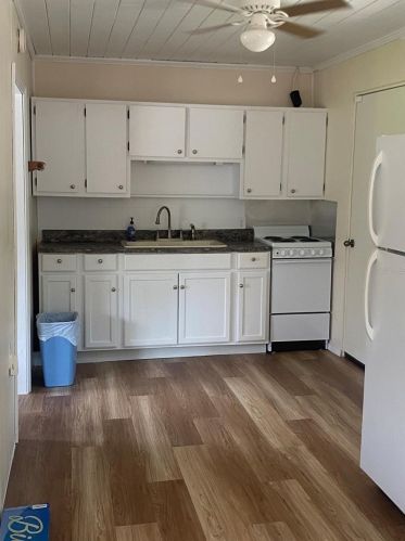 4460 International Speedway Blvd, Daytona Beach FL  32124-2007 exterior