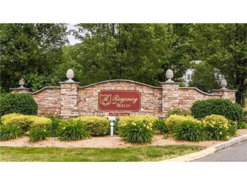 78 Bannan Ln, Kensington, CT 06037-4098