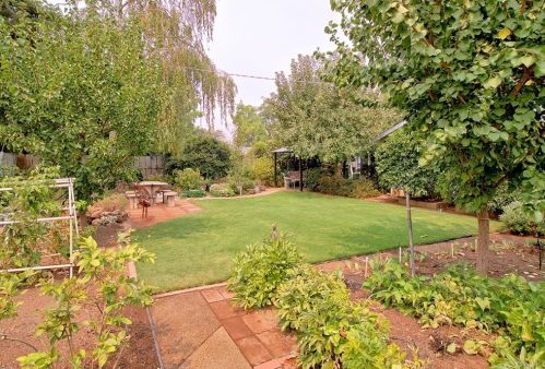 1087 Via Verona Dr, Chico CA  95973-1030 exterior