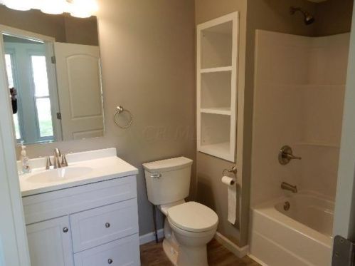 703 Gambier St, Mount Vernon OH  43050-3706 exterior