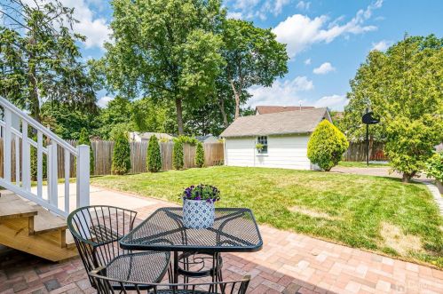 24 William St, Metuchen NJ  08840-1822 exterior