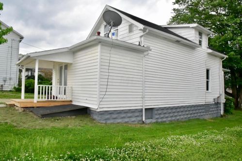 412 White Oak Ave, Zanesville OH  43701-5143 exterior