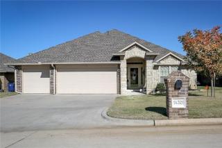 14321 Ramblewood Ter, Choctaw, OK 73020-8322
