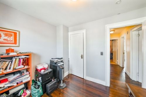 250 Park St, East Orange NJ  07017-1846 exterior