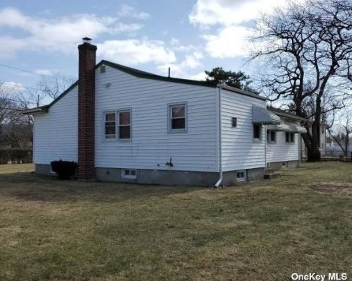 177 Arizona Rd, Babylon NY  11704-2533 exterior