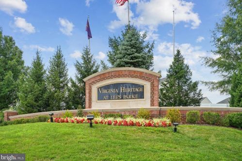 9718 Balls Bluff Dr, Fredericksburg, VA 22407-9228