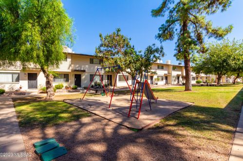 1336 Avenida Polar, Tucson AZ  85710-5260 exterior