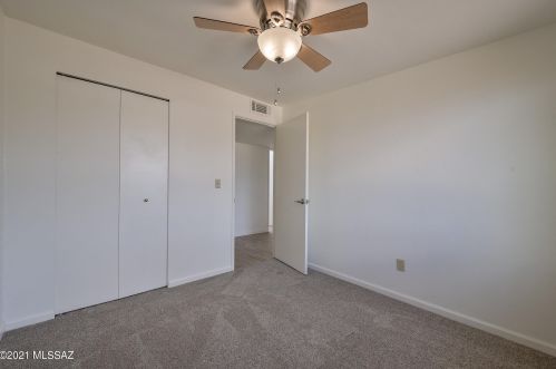 6665 Mary Dr, Tucson AZ 85730-2038 exterior