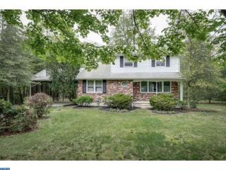 10 Townsend Ave, Berlin Boro, NJ 08009-9005