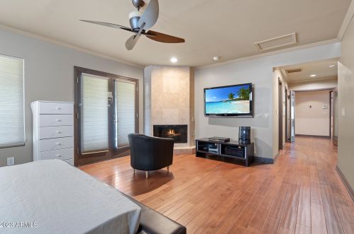 7039 Mcdonald Dr, Scottsdale AZ 85253-5406 exterior