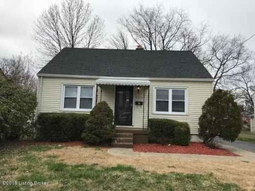 4022 Valley View Dr, Louisville, KY 40216-4222
