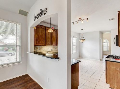 1211 Dove Brook Ct, Allen, TX 75002-2705