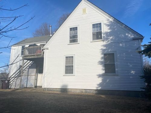 1616 Commercial St, Weymouth MA 02188-2632 exterior