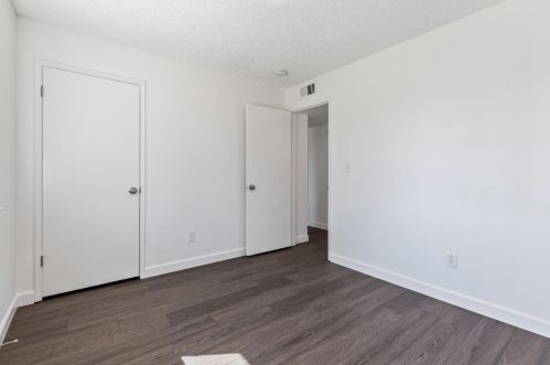 3809 Longbridge Dr, Modesto CA  95356-0856 exterior