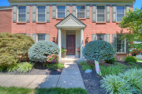 865 Crossings Dr, Covington, KY 41017-1453