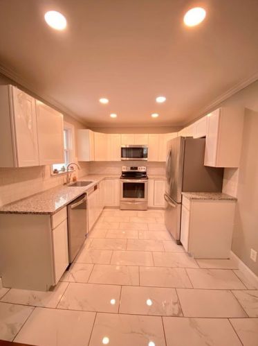 35 Sisson St, Providence RI  02909-4020 exterior