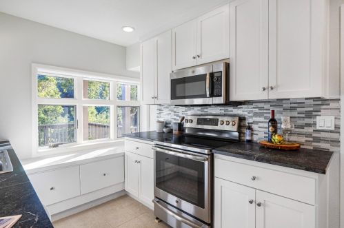 620 Handley Trl, Redwood City CA  94062-3944 exterior