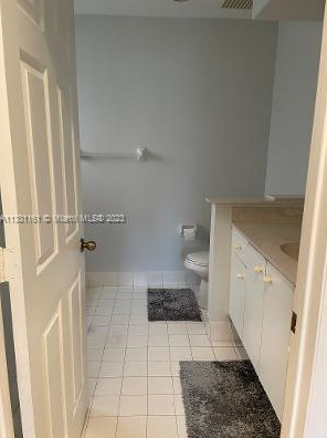 9903 20th St, Hollywood FL  33024-1443 exterior