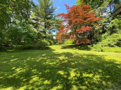 43 Marshall Ridge Rd, New Canaan, CT 06840-6135