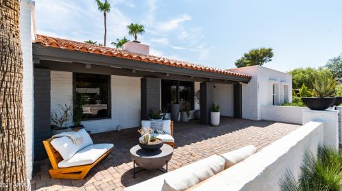 5851 Sharon Dr, Scottsdale AZ  85254-3725 exterior