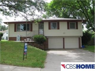 4859 Robin Dr, Omaha, NE 68157-2549