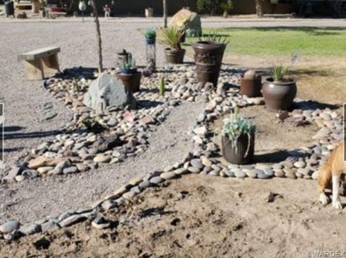 1643 Vly Dr, Mohave Valley AZ  86440-8583 exterior