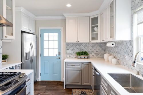 4735 172 St, Lawndale CA  90260-3412 exterior