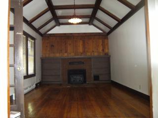 36451 Row River Rd, Curtin OR  97424-9424 exterior