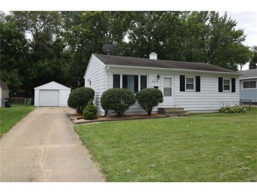 106 Willman St, Hiawatha, IA 52233-1521