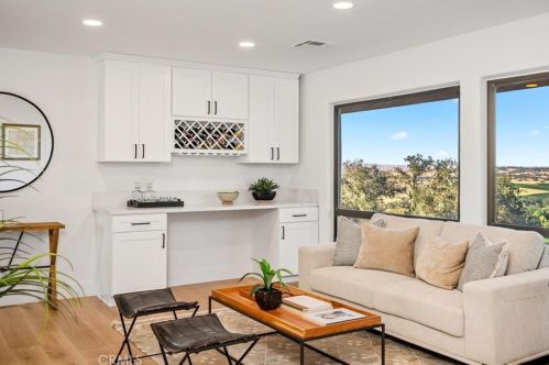 3310 Neal Spg Rd, Templeton CA  93465-9636 exterior