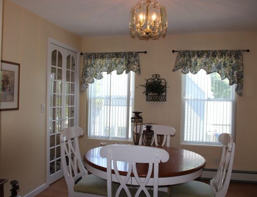 42 Brg St, Monson MA  01057-1208 exterior