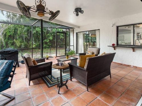 46 Thorncrest Ln, Naples FL  34113-8335 exterior