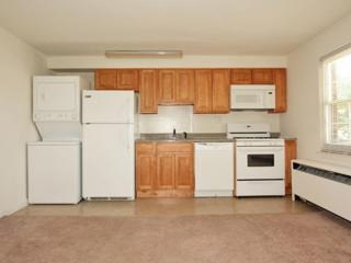 84 Wabeno Ave, Springfield NJ  07081-1873 exterior