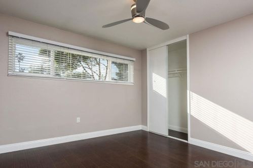 4075-77 Clairemont Dr, San Diego CA exterior