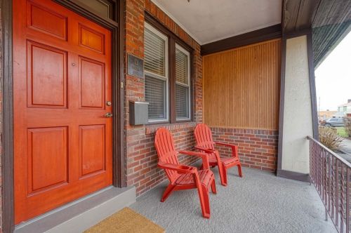 13 Dawson Ct, Pittsburgh, PA 15213-4526