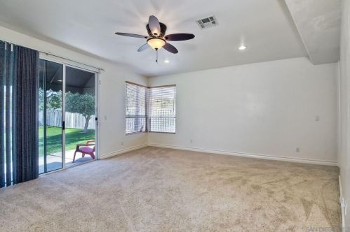 37550 Avenida Bravura, Temecula CA  92592-9054 exterior
