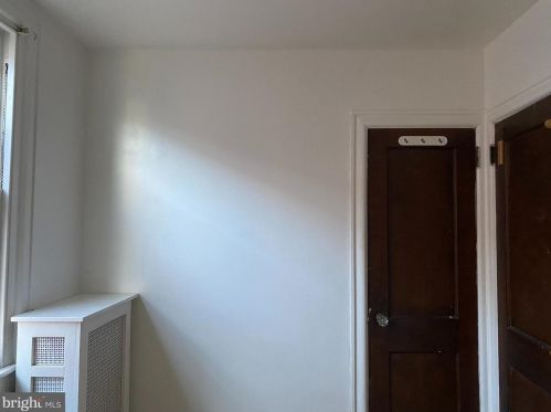 113 Chew Ave, Philadelphia PA 19120-2356 exterior