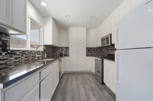 13174 Butte Ave, Victorville CA  92395-9504 exterior